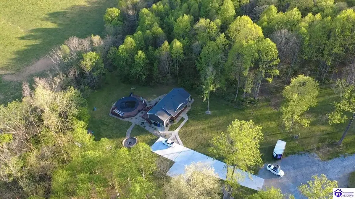 105 Majesty Lane, Campbellsville, KY 42718 - #1