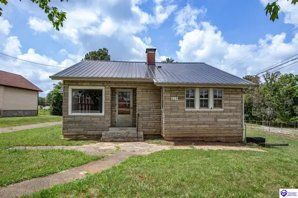 619 S Wilson Rd, Radcliff, KY 40160
