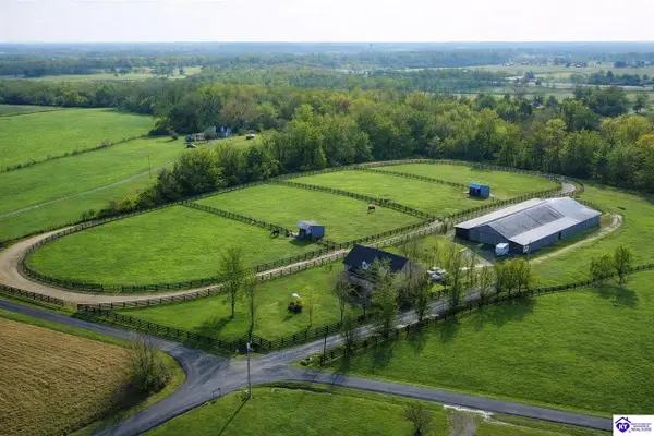 441 Knobview Drive, Russell Springs, KY 42642