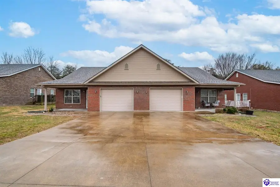 104 Bluegrass Drive, Hodgenville, KY 42748 - #2