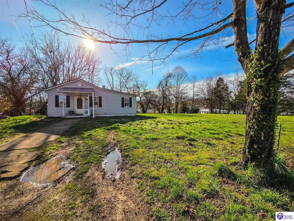 829 National Turnpike, Munfordville, KY 42765 - #1