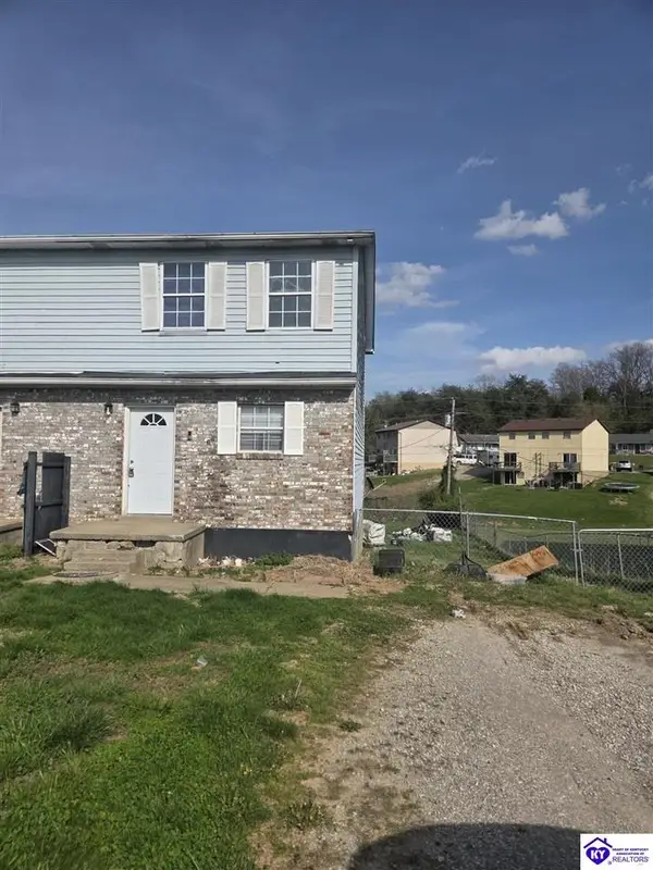 1418 Kingswood Way, Radcliff, KY 40160-9572
