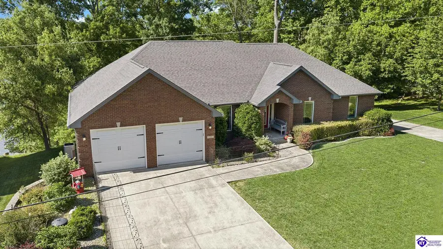 190 Strawberry Circle, Brandenburg, KY 40108 - #2