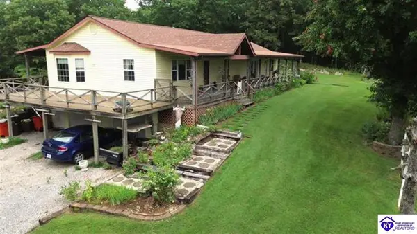 1020 Yates Chapel Road, Cecilia, KY 42701
