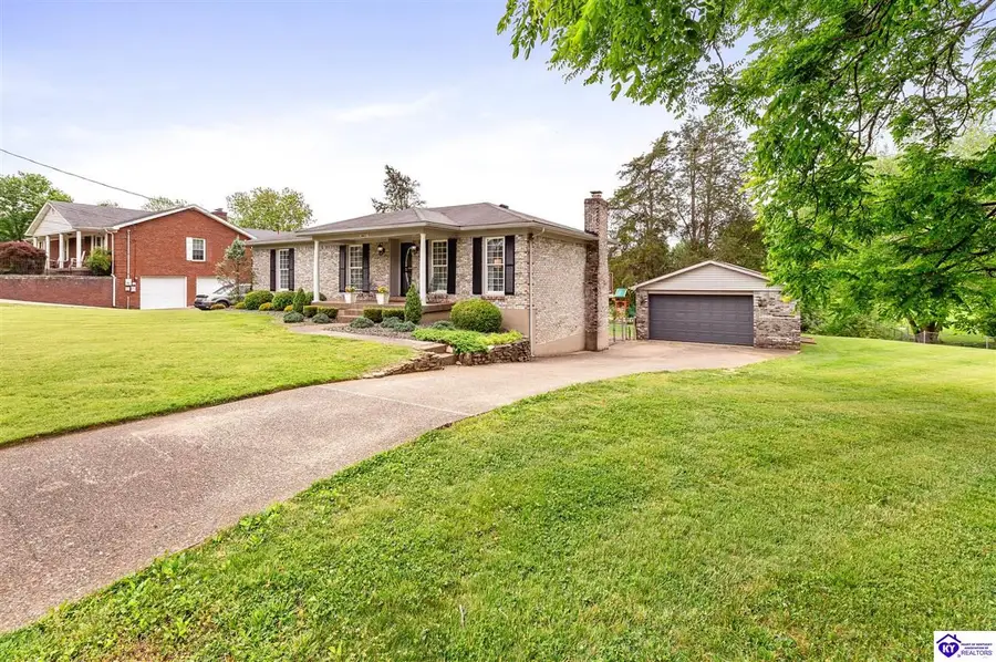 3602 Garden Court, Shepherdsville, KY 40165 - #3