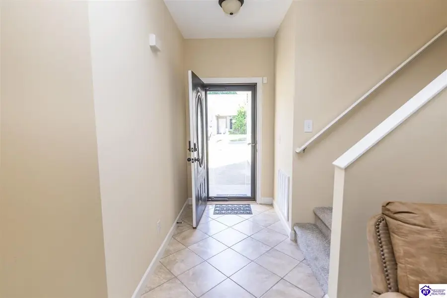 119 Ashton Walk, Radcliff, KY 40160 - #2