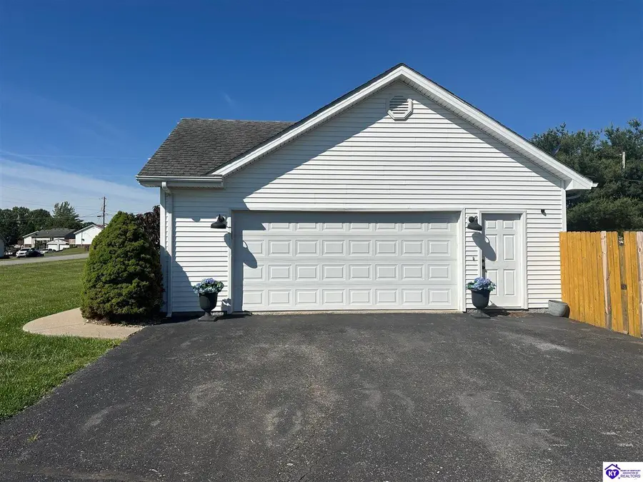 213 Misty Drive, Campbellsville, KY 42718 - #3