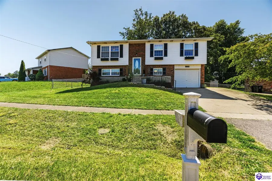 772 Magnolia Drive, Radcliff, KY 40160 - #3
