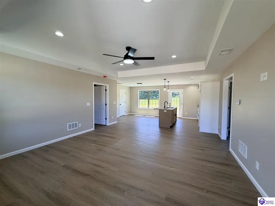 72 Democratic Court, Radcliff, KY 40160 - #3
