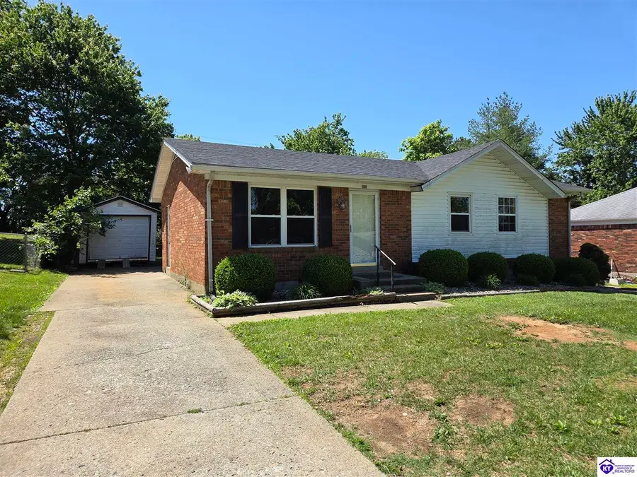 1023 Greenway Drive, Elizabethtown, KY 42701 - #2