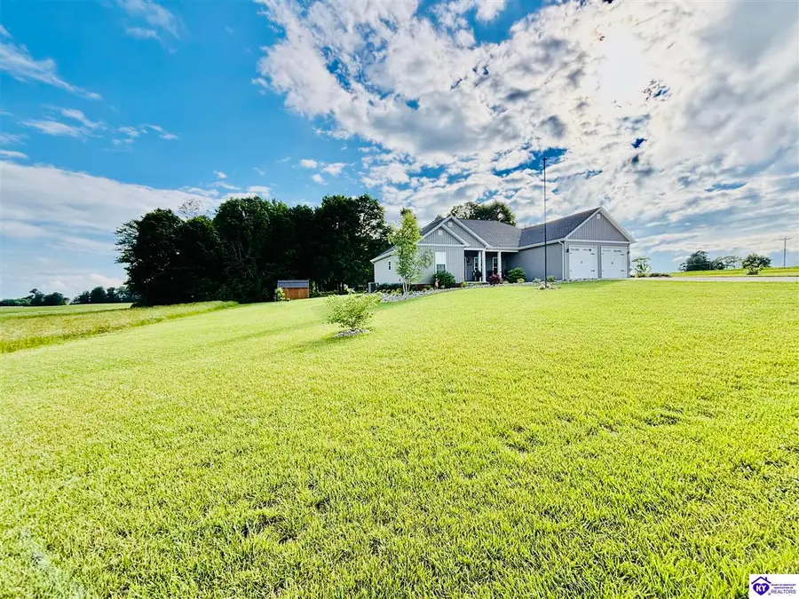 12 Harrison Way, Campbellsville, KY 42718 - #2