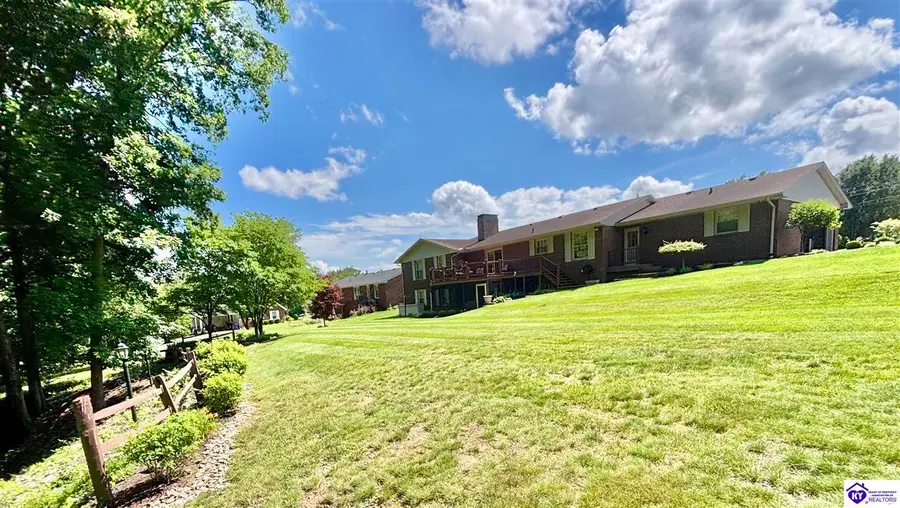 103 Mayflower Lane, Campbellsville, KY 42718 - #3