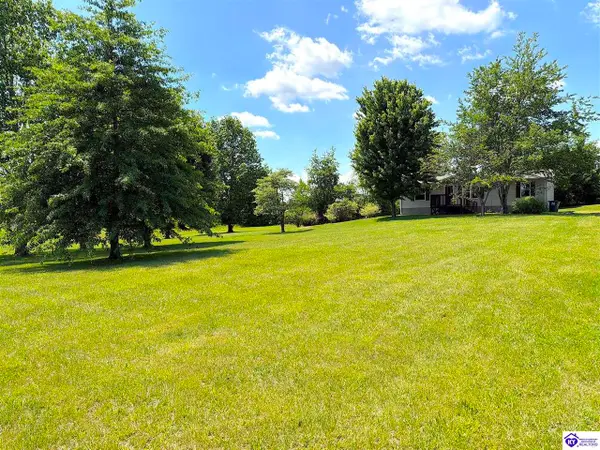 988 Sunset Drive, Vine Grove, KY 40175