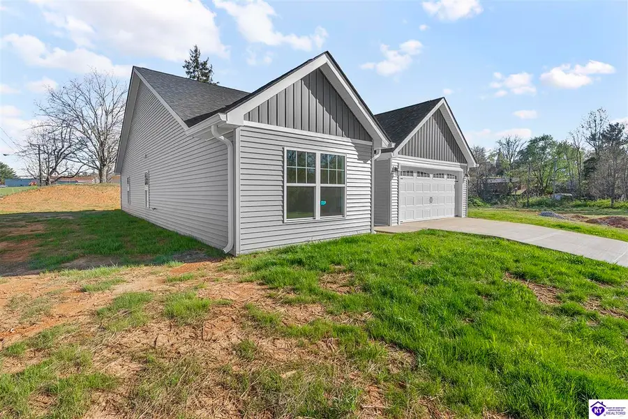 8 Wilma Avenue, Radcliff, KY 40160 - #3