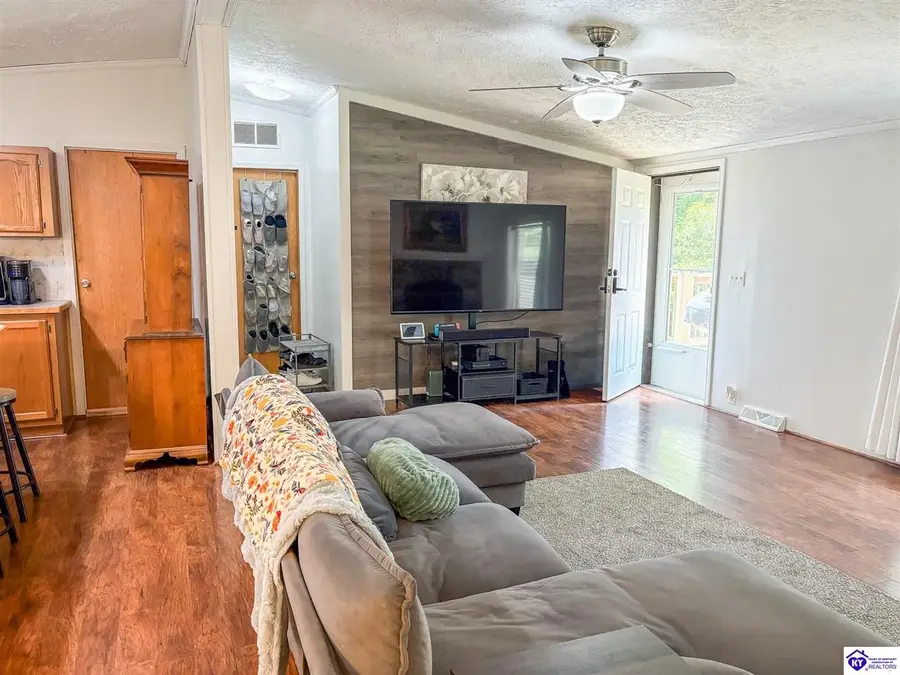 265 Valley Court, Vine Grove, KY 40175 - #3