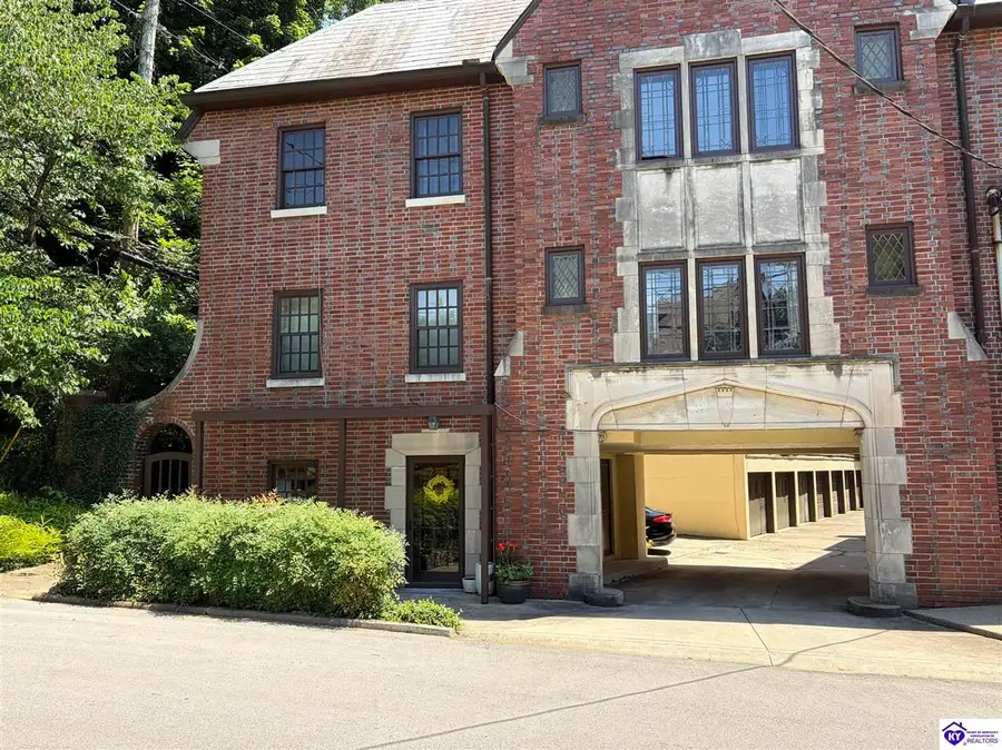 1801 Spring Drive, Louisville, KY 40205 - #2