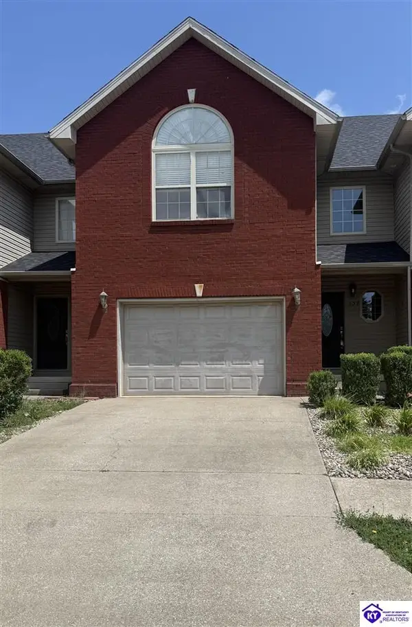 157 Twin Lakes Drive, Vine Grove, KY 40175