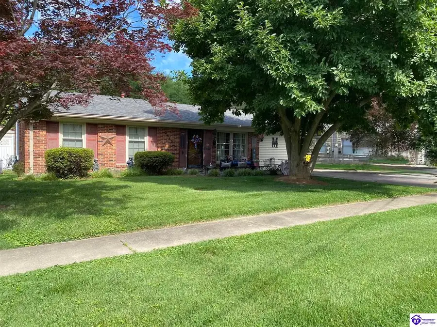 9512 Shoshone Way, Louisville, KY 40258 - #2