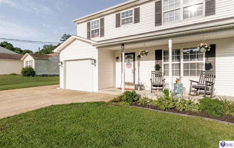 1889 S Woodland Drive, Radcliff, KY 40160 - #2