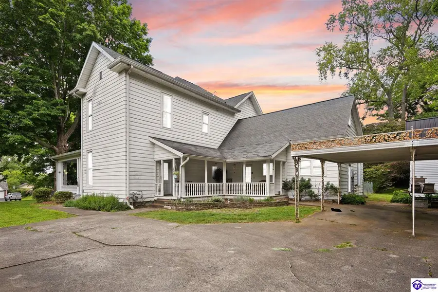 528 N Jackson Street, Campbellsville, KY 42743 - #3