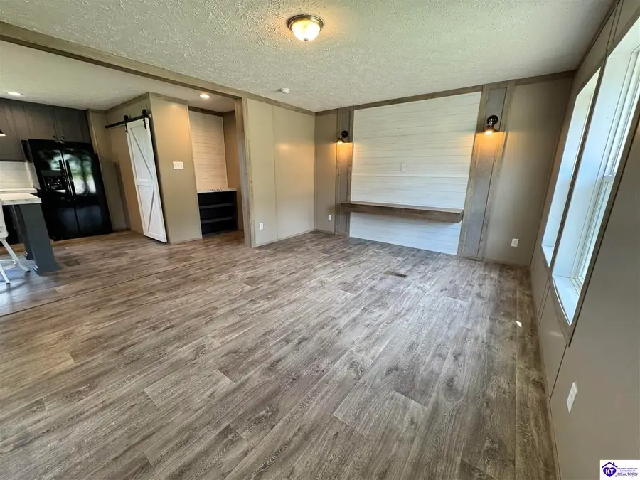 115 Maple Street, Irvington, KY 40146 - #3