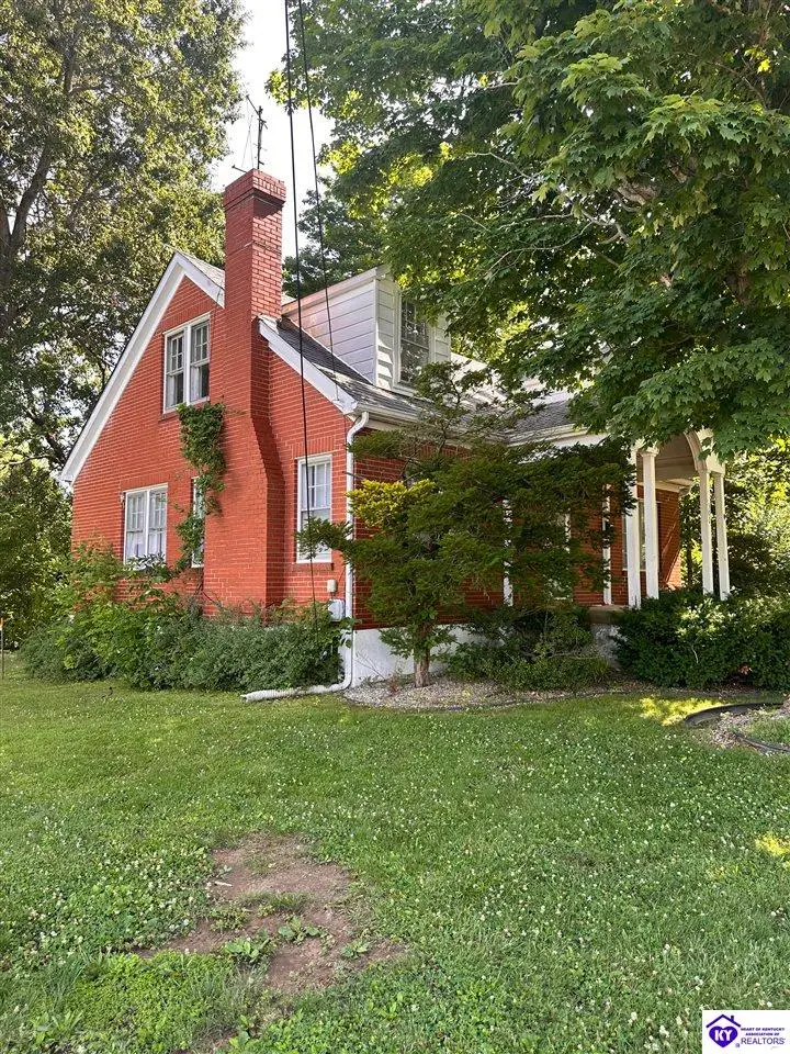 301 E Main Street, Vine Grove, KY 42701 - #3