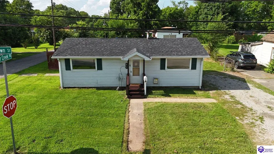 617 Brown Street, Vine Grove, KY 40175 - #3