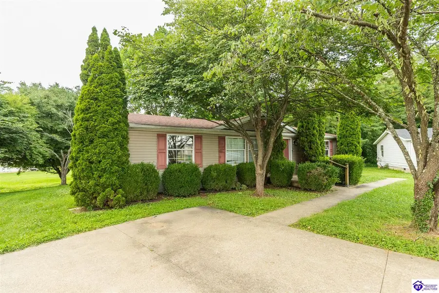 109 Carriage Way, Elizabethtown, KY 42701 - #2