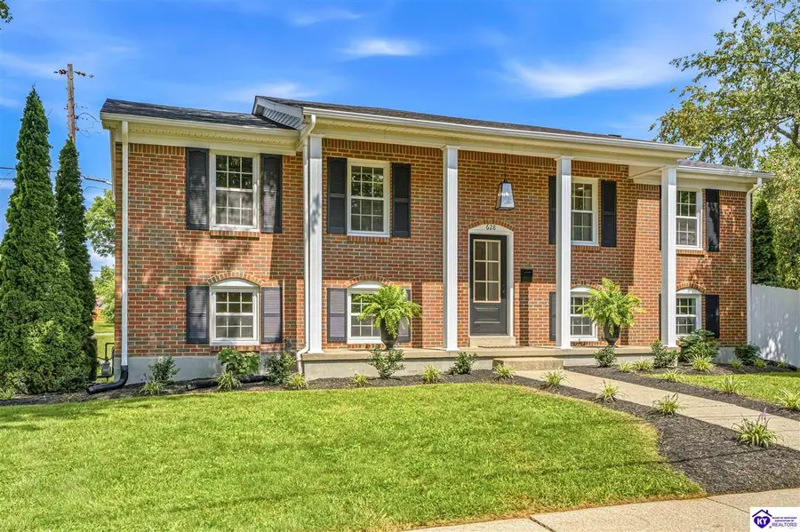 628 Short Street, Elizabethtown, KY 42701 - #2