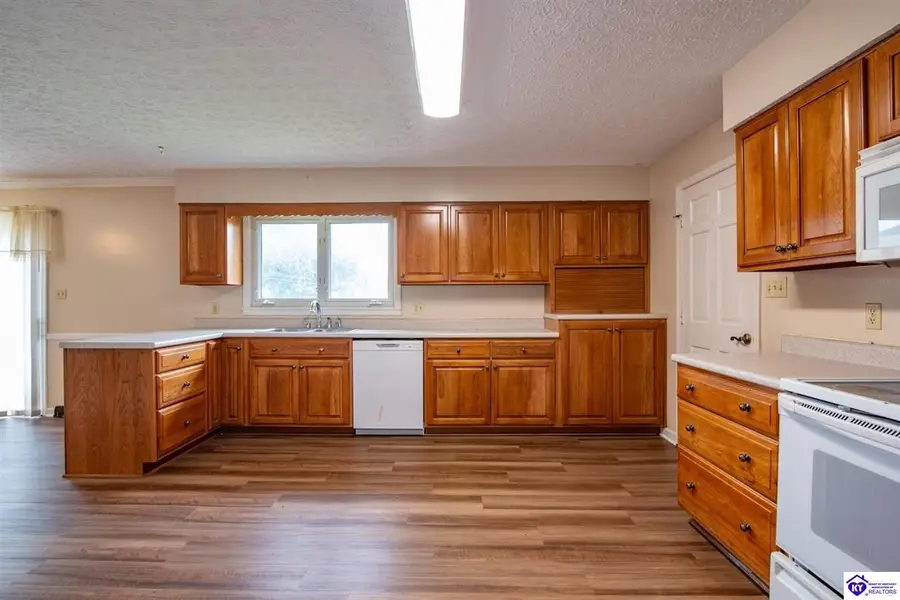 719 Bon Aire Drive, Elizabethtown, KY 42701 - #2