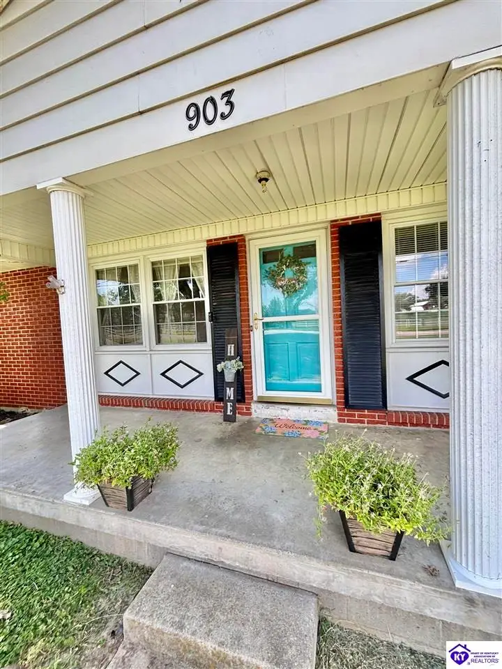903 S Columbia Avenue, Campbellsville, KY 42718 - #3