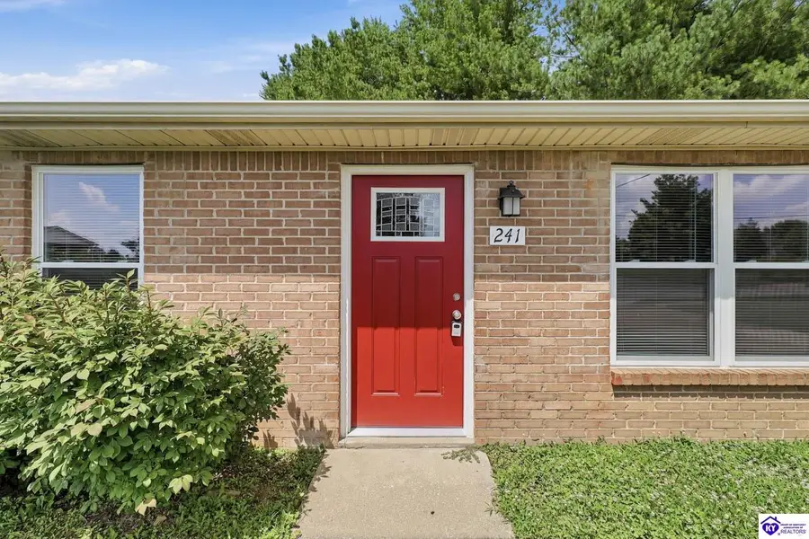 241 W French Street, Elizabethtown, KY 42701 - #2
