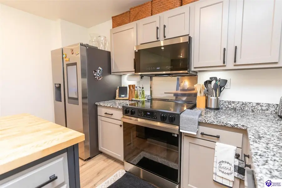 101 Wildflower Drive, Elizabethtown, KY 42701-8994 - #3