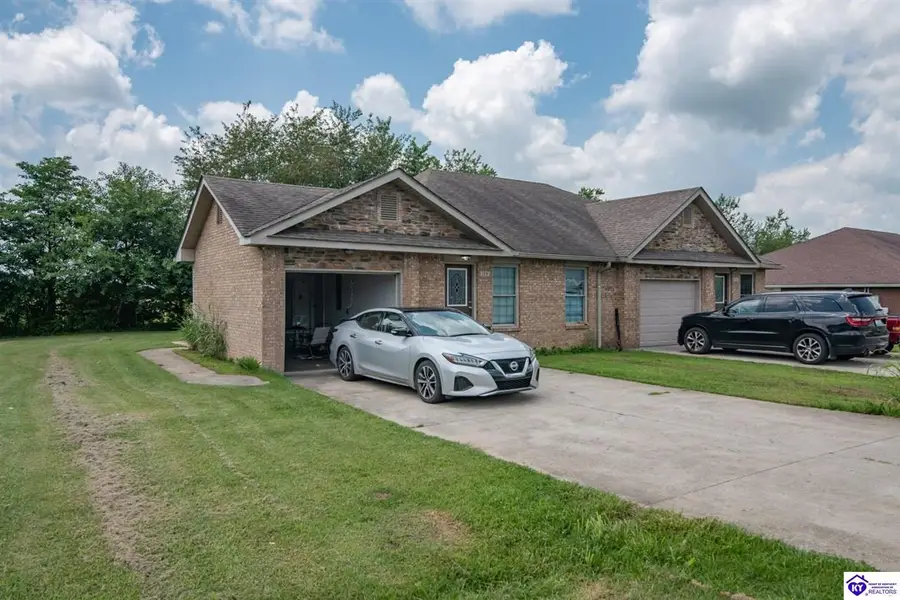 131 Wood Lane, Hodgenville, KY 42748 - #3
