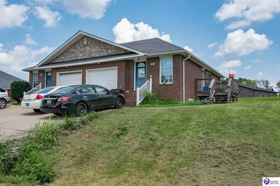 126 Wood Lane, Hodgenville, KY 42748 - #2