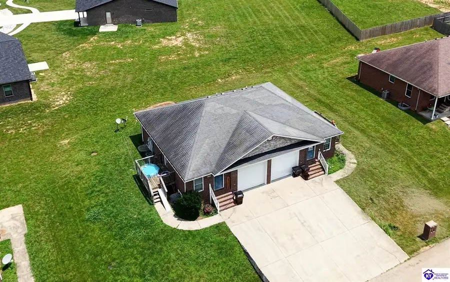 126 Wood Lane, Hodgenville, KY 42748 - #3