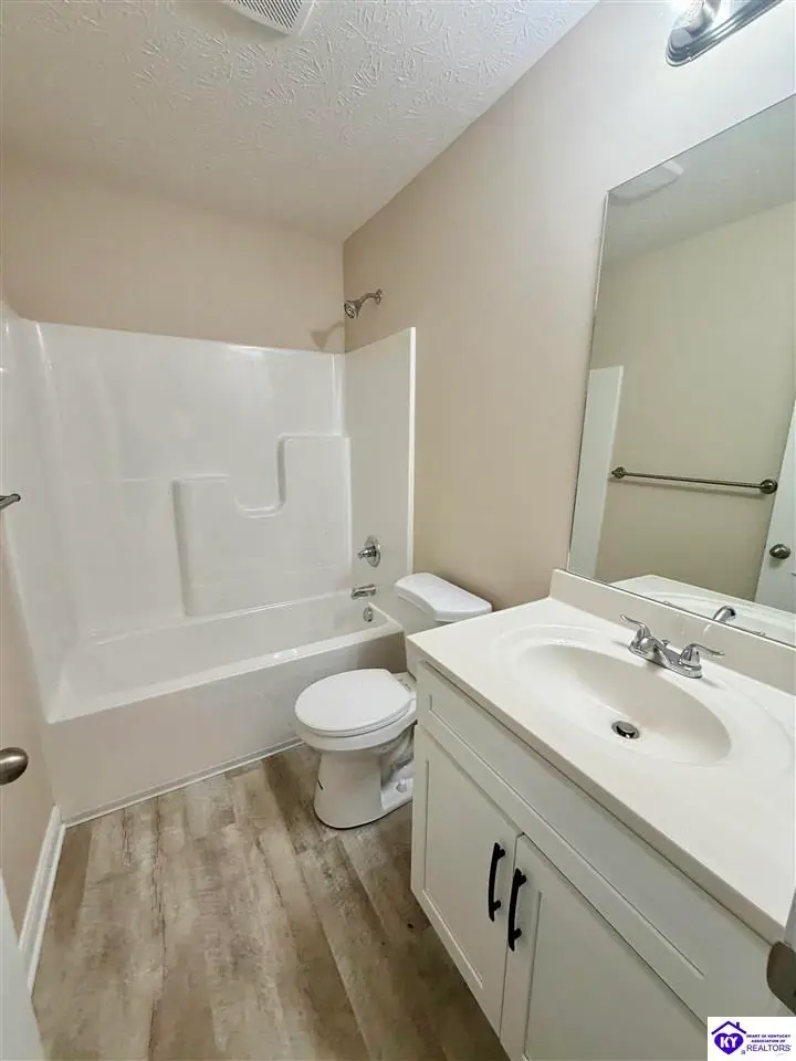 338 Breckinridge Circle, Vine Grove, KY 40175 - #3