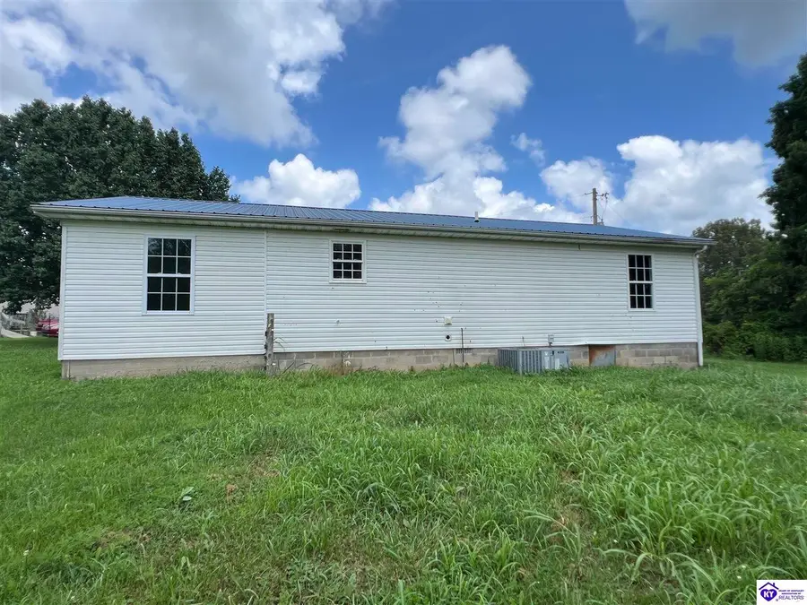 1202 Sandstone Ridge Road, Bonnieville, KY 42713-0000 - #2