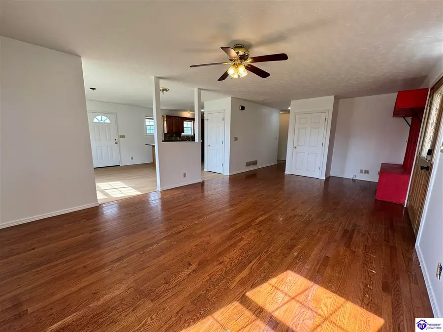 1380 Webb Road, Irvington, KY 40146 - #3
