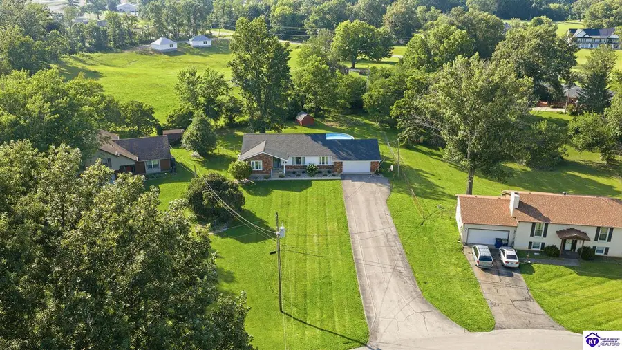 312 Homeview Drive, Brandenburg, KY 40108 - #2