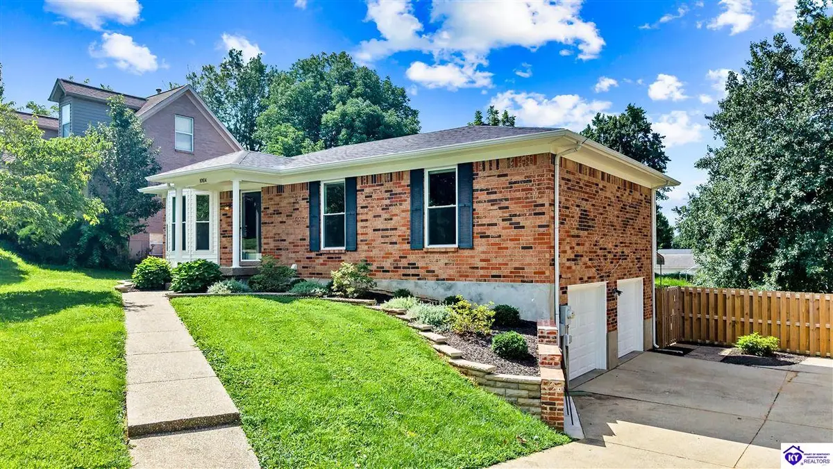 10104 Natalies Way, Louisville, KY 40299 - #1