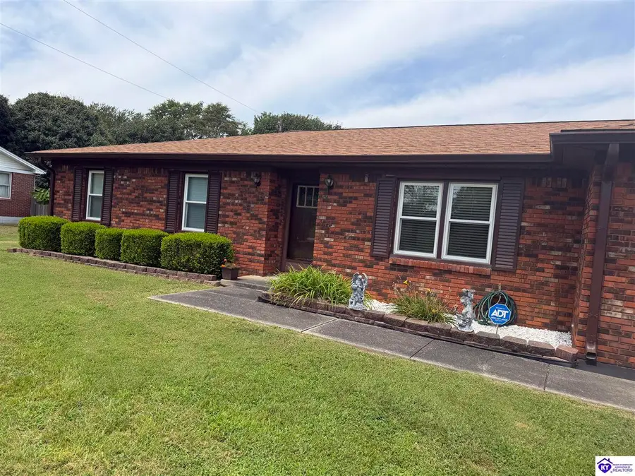 9446 Leitchfield Road, Cecilia, KY 42724 - #2