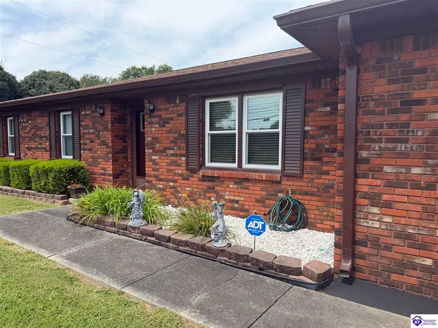 9446 Leitchfield Road, Cecilia, KY 42724 - #3