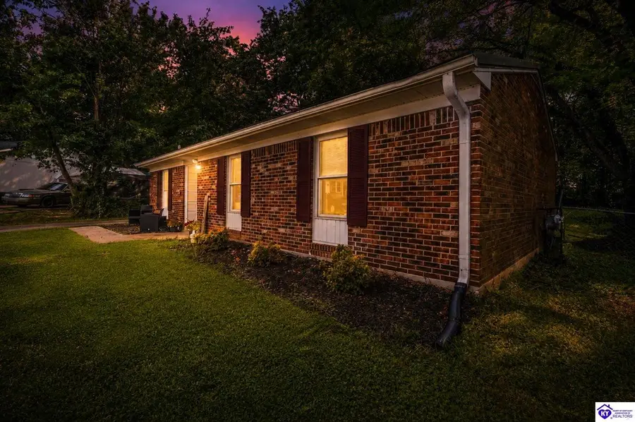 148 Vonda Court, Radcliff, KY 40160 - #2