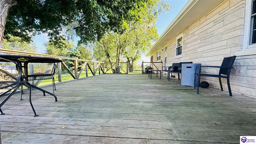 6687 Edmonton Road, Greensburg, KY 42743 - #3