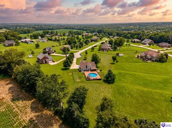 253 Camara Court, Elizabethtown, KY 42701