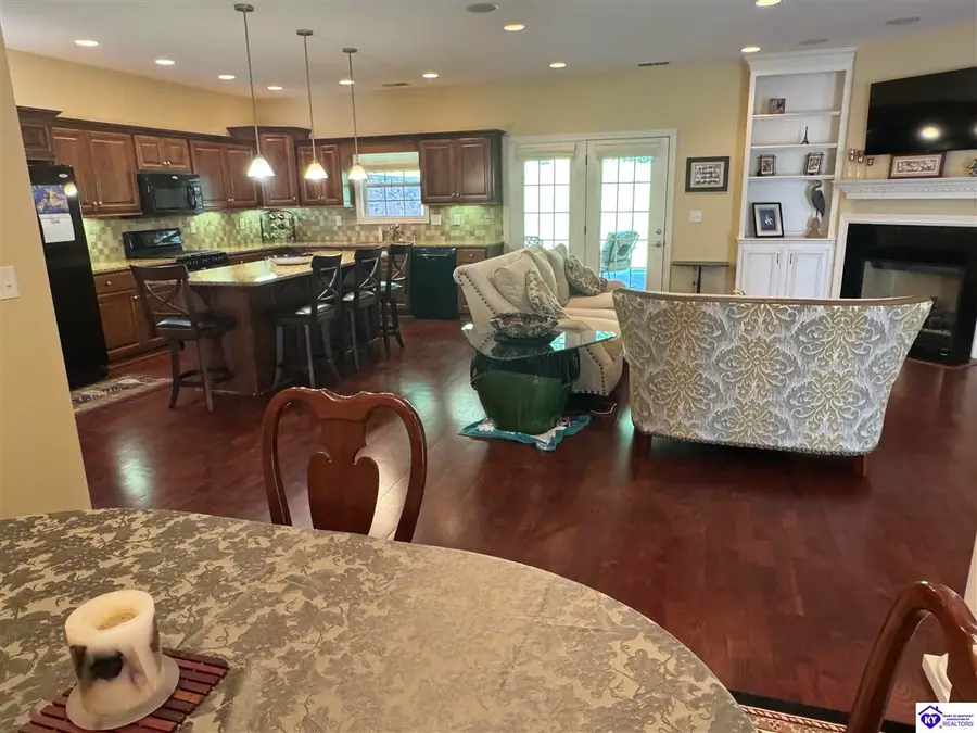 107-1B Arlingwood Court, Elizabethtown, KY 42701 - #3