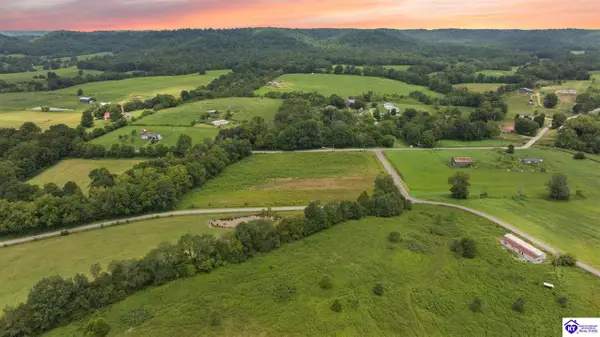 5 Merrimac Road, Bradfordsville, KY 40009