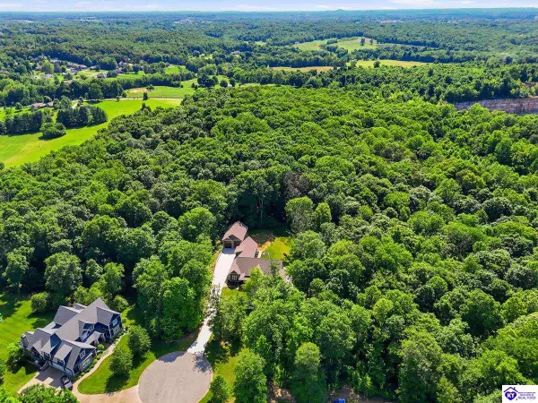 130 Big Blue Court, Elizabethtown, KY 42701