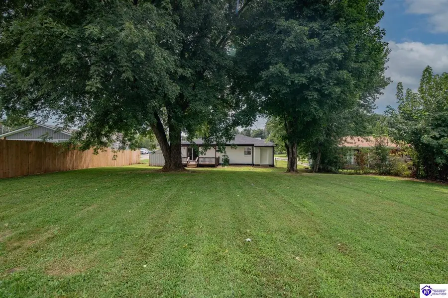 2899 Republic Avenue, Radcliff, KY 40160 - #2
